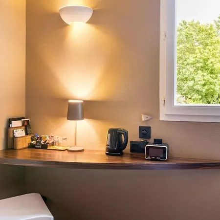 Western Nuit De Retz Nantes Sud Hotel 4*